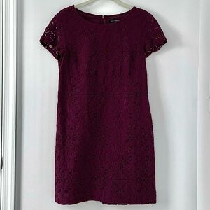 Banana Republic Women’s Petite Maroon Lace Shift Dress w/ Built-in Slip, Size 6P